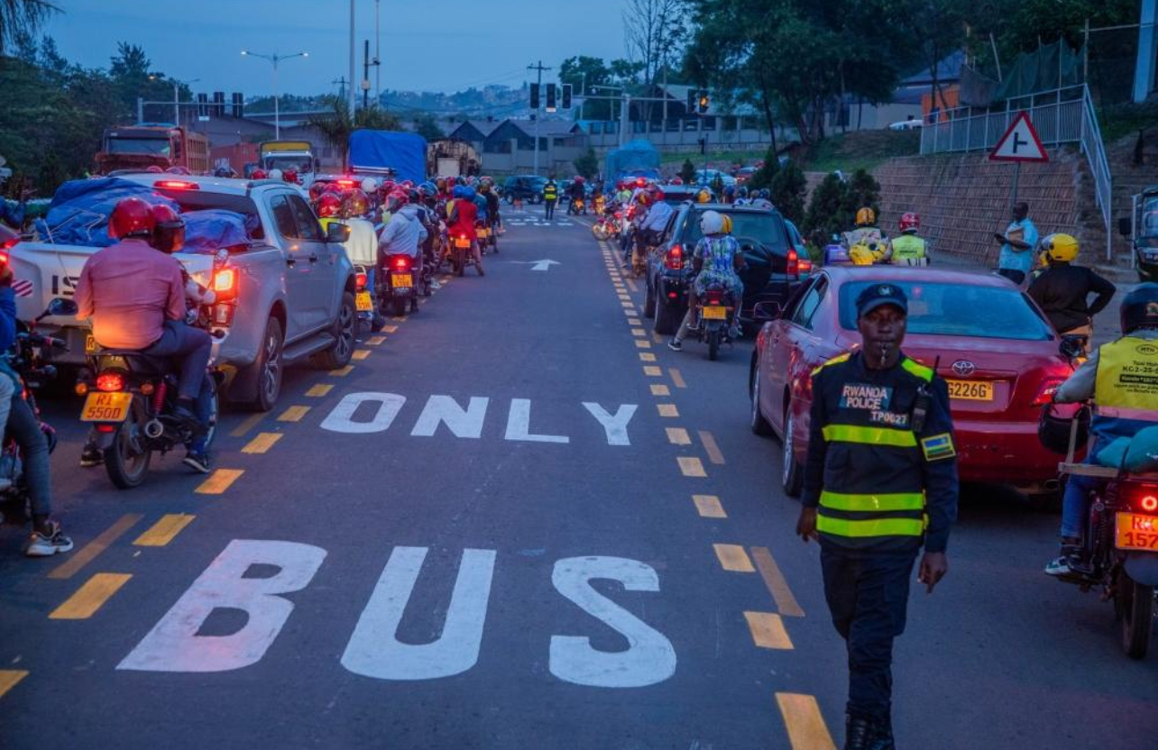 Car rental and driving rules in Rwanda| bus lane